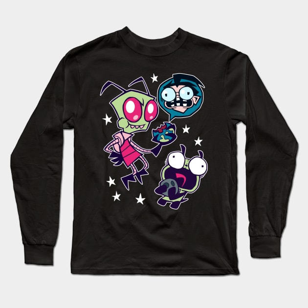 Spacey Invadies Long Sleeve T-Shirt by kewlbot